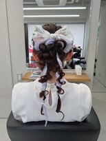 スカーフを使ったヘアアレンジ【清板】