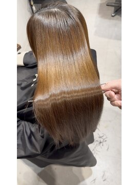 アーバン(URBAN.) 美髪ストレート【縮毛矯正】