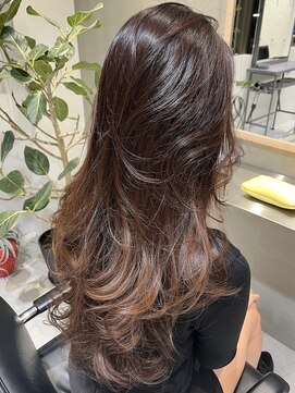 テクネ 天神大名(techne) 天神大名レイヤーカット大人レイヤーくびれヘアロング今泉