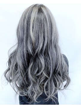 トリニティ(trinity) 3Ｄハイライト☆ホワイトグレージュ【豊見城トリニティ】