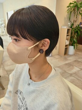 ヒアカアヴェダ 天神VIORO (Heaka AVEDA) コンパクト耳かけショート