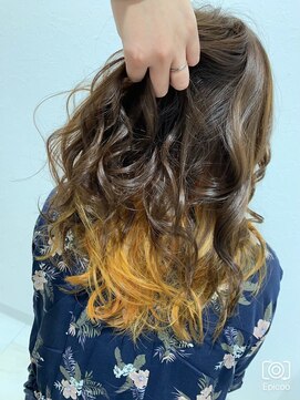 アローズ 玉名店(arose) 小顔大人可愛いインナーイエロー10代20代30代