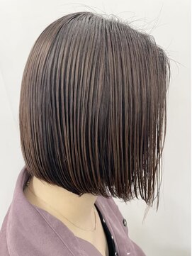 ビルド(build) 【小顔】切りっぱなしボブ×ウェットヘア/新越谷 南越谷