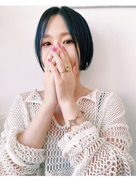 フェイヴィーズ(FavyS) ダークネイビーショート