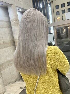 ヴィア(Via) ホワイトベージュ