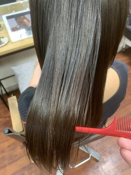 リアナ(RIANA) 髪質改善TR+前髪ストレート