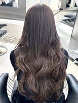 ルイ(ROUIS produced by LUCK 津田沼)&nbsp;ROUIS 津田沼 ダブルカラー/グレージュ/ツヤ髪スタイル