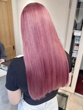 テトラ バイ ネオリーブ 横浜西口店(tetra by neolive) 秋冬に濃いめペールピンクカラー**【横浜/横浜駅】