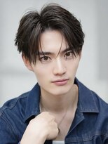 レガシー(REGASEA) ボリュームを抑えてカッコよく!ナチュラルコンマフェザー