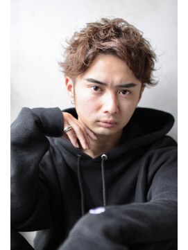 ソウス(SOURCE) 無造作パーマアップバングショート【SOURCE佐藤和弥】