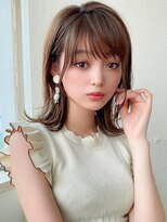 大人可愛い薄めバングふんわりカールショコラアッシュ小顔カット