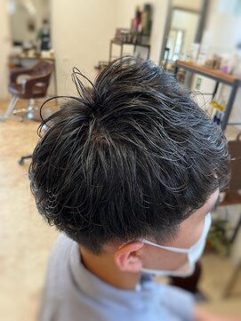 オルオル(OluOlu) メンズパーマヘア