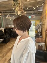 ウィークエンド(WEEKEND)&nbsp;脱白髪染め対応　ベージュショート