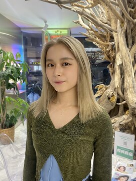 ゼスト 八王子店(ZEST) ベージュカラー/ハイトーン/【永尾しおり】