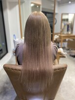 フツーロ 栄(FUTURO) プルエクステ