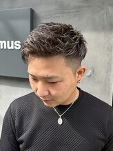 クロムス(clomus)