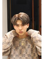 ヘアーズヨシオカ(HAIR'S YOSHIOKA)&nbsp;コンマセンターパート