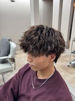 レーヴバイリコ 三軒茶屋(Reve by liko)&nbsp;【Reve by liko 須田】縦落ちパーマ