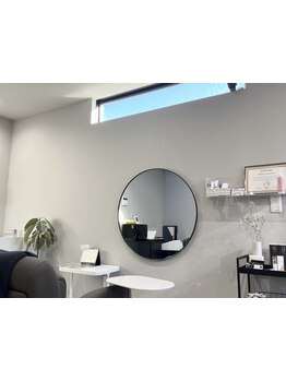 【女性限定サロン☆】女性スタイリスト1名のプライベートサロン◇上質な空間で癒しのお時間をご提供...♪