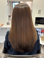 カミケンガレリア(kamiken. galleria)&nbsp;美髪縮毛矯正でサラサラまとまる艶髪ロング【カミケンガレリア】