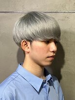 ディスイズバーバー(THIS IS BARBER)&nbsp;ブリーチ マッシュ ハイトーン ホワイトグレージュ 20代【札幌】