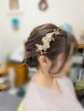 美容室 ORii 南平岸駅前店　【オーリー】 シニヨン