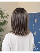 ブルーム 八千代緑が丘(bloom)&nbsp;白髪黒髪を活かした白髪ぼかし地毛ハイライト