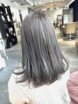 レガーレ(Legare) 透けるカラー グレージュ!!