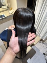 リラエ(Lyrae)&nbsp;縮毛矯正/髪質改善/美髪カラー/トリートメント【大阪/西梅田】