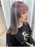 シルバーベースにエクステでポイントカラー☆