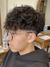 こなれ感UP！朝のセットが楽になる【メンズパーマ】