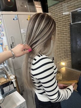 ラフ(LAFF) ホワイトベージュ