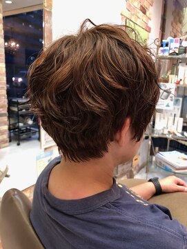 ドゥ スタイル 三国ヶ丘店(Duex Style) 【ショート ゆるふわパーマ】エアーウェーブ×白髪暈しイルミナ