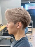 メンズ刈り上げセンターパートフェザーパーマブルーブラック