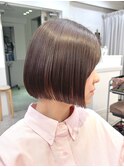 切りっぱなしボブ／透明感カラー