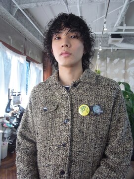 タス(TAS) ニュアンスパーマ/メンズパーマ/メンズカット/眉毛カット/守口