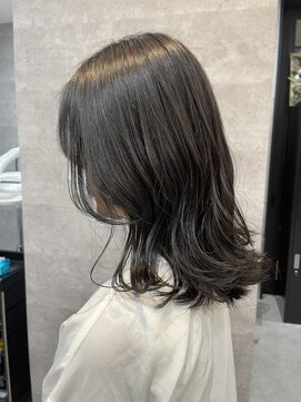 ニコル(NICOLL) 暗めグレーアッシュ【伊勢崎】【太田】【前橋】