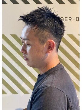 バーバーバー アカバネ(BARBER-BAR AKABANE) 大人の刈り上げスタイル【BARBER-BAR】