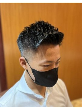 ヘアモード キクチ 銀座店 理容室 銀座 フェードカット 刈り上げ ビジネスマン