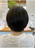 ショートボブ