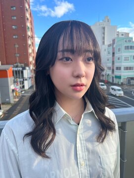 ブルーモスク トウキョウ(TOKYO) ロングレイヤー 小顔カット 2wayバング 韓国ヘア 髪質改善