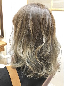 トゥーリ 薬院店(tuuli) 大人女性◆艶レイヤー前髪ピンクベージュ 髪質改善 縮毛矯正