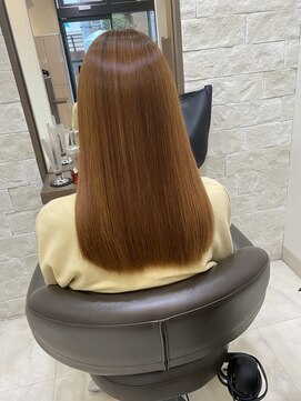 ラ ファブリック 草加(LA FABRIQUE) 【大島】髪質改善ストレート美髪矯正メテオストレート