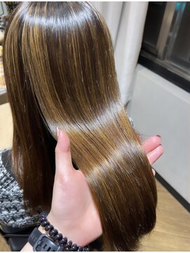 リジー(Litzy) TOKIOトリートメントで微髪に♪《木寺樹莉》