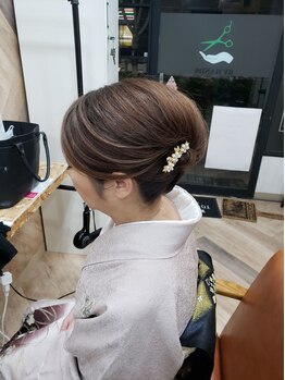 バイ ハンズ(BY HANDS)の写真/【小岩駅徒歩3分/朝9時から予約OK】プロの技で手早く崩れにくい！いつもと違ったあなたに思わずうっとり♪