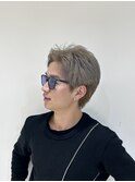 スペインカールスパイキーショートブルーブラックフェザーパーマ