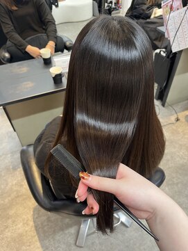 スティルエレ(STILL ere) 《美髪ストレート》