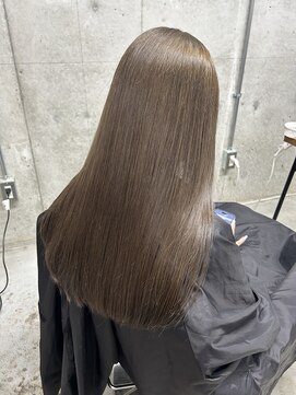 ラフィット 香椎(lafit) 透明カラー　グレージュ　艶カラー　髪質改善カラー