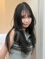 ヒン(HIN)&nbsp;ワンカールで可愛いレイヤーカット