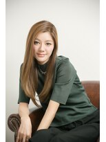 プシュケ(PSYCHE)&nbsp;愛されストレートロング×アッシュベージュ